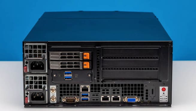 縮圖：產品評測 – Supermicro SYS-E403-14B-FRN2T 評測：超酷的 1P 邊緣伺服器