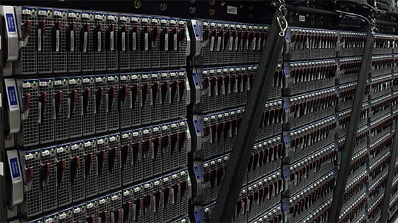 Vignette : Étude de cas - Le serveur Supermicro MicroBlade Disaggregated Server équipe l'un des centres de données les plus économes en énergie au monde, avec un PUE de 1,06, au sein d'une entreprise du Fortune 100.